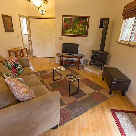 Kuuipo Cottage Mountain View Екстер'єр фото
