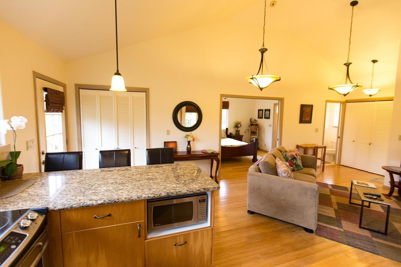 Kuuipo Cottage Mountain View Екстер'єр фото